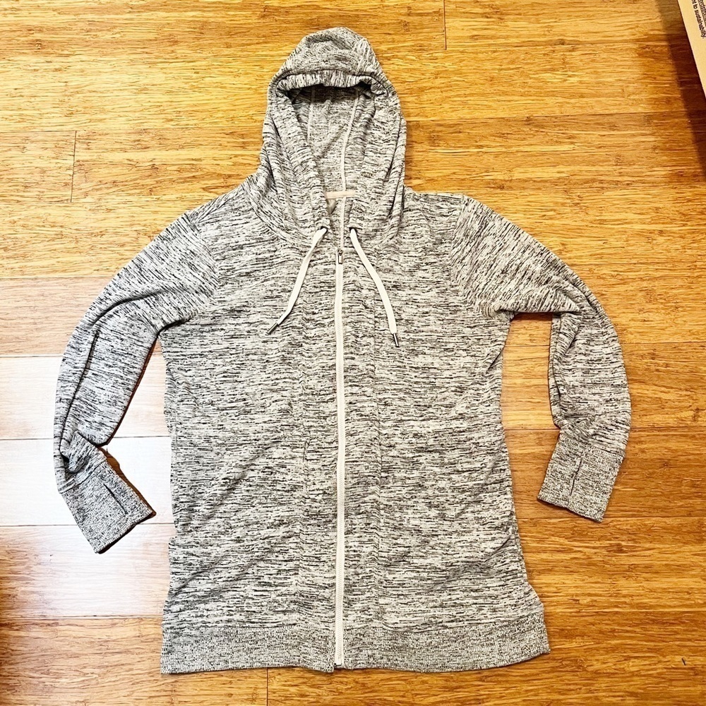 Athleta gray, black, white full zip sweatshirt jacket with hood & pockets. XL - Picture 4 of 12